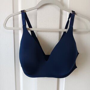 Soma Women's Nightfall Navy Vanishing 360 Wireless Bra Size 36D